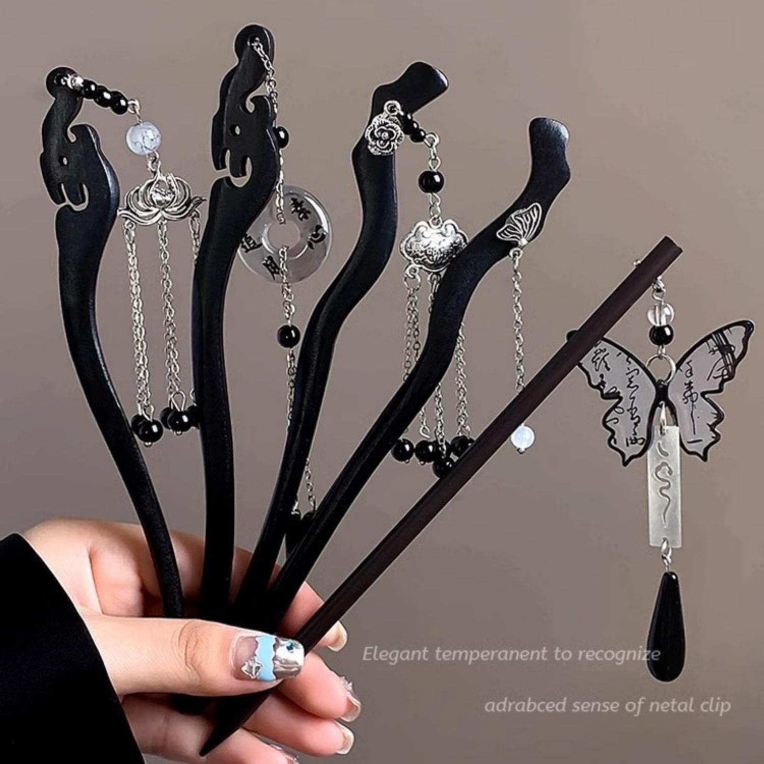 Women Knight Accessories - Light Luxury Wooden Tassel Hairpin For