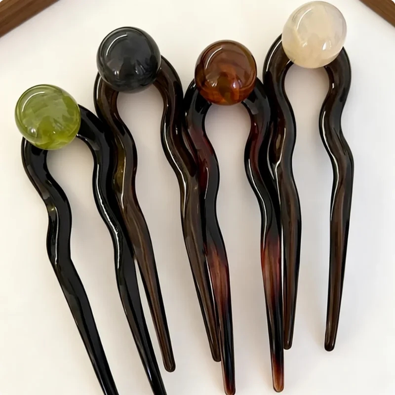 Women Knight Accessories - Fashion Colored Pearl U-Shaped Hair Sticks