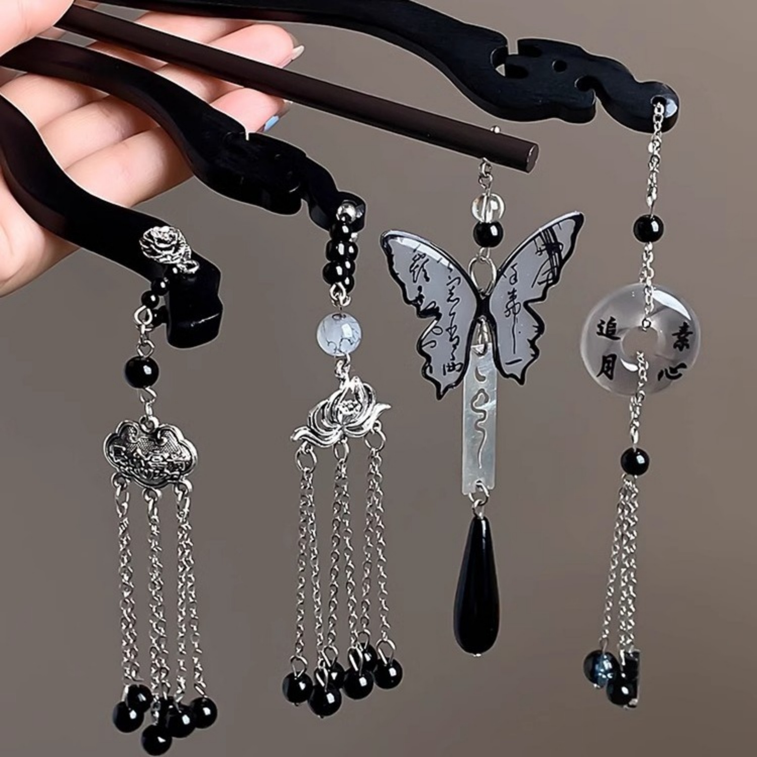 Light Luxury Wooden Tassel Hai - Women Knight Accessories recension och pris