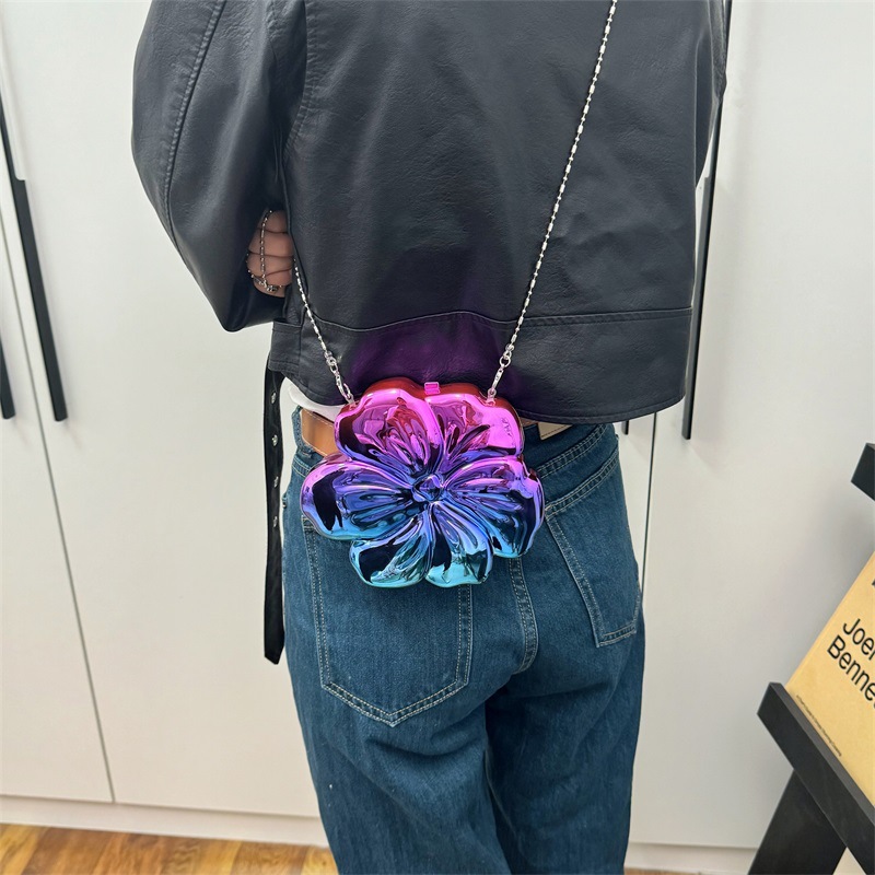 Flower Shape Plastic Handbag P - Wallet Chain Bag recension och pris