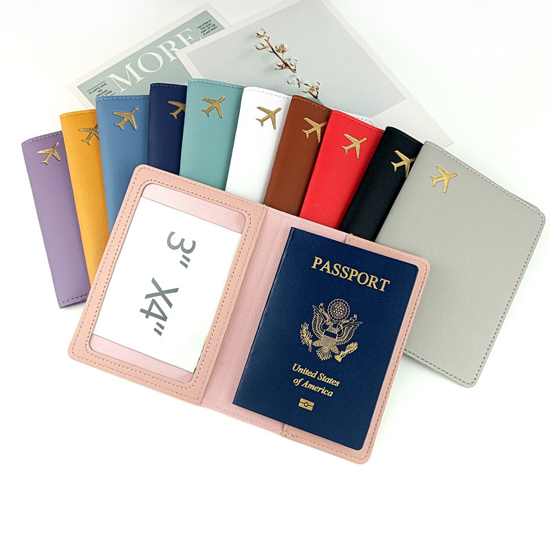 Luxury Airplane Passport Cover - Women Accessories Business Name recension och pris